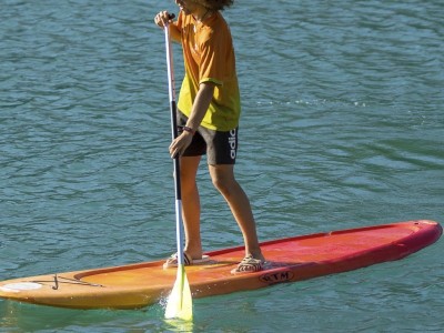 Paddle surf